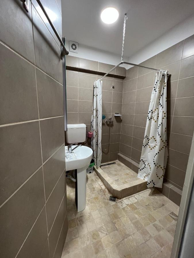 Casa Popa Nan * Bucureşti